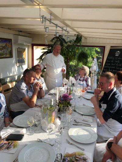 Herbert Frauenberger begrüßt seine Gäste im Ebenheimer Wintergarten Herbert Frauenberger begrüßt seine Gäste im Ebenheimer Wintergarten
